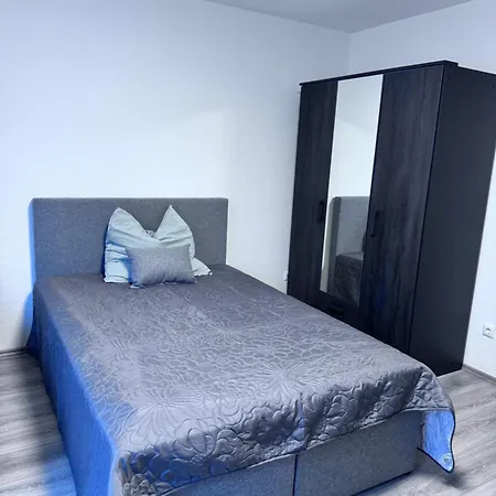Apartment Brand-new Renovated